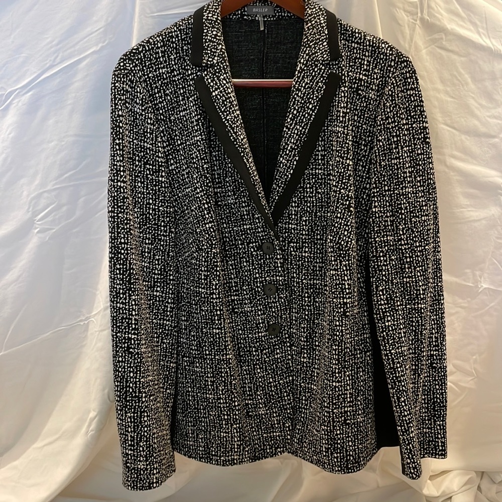Basler knit jacket size 3X